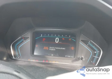 2021 Honda Odyssey Touring z USA, uszkodzony, nr VIN 5FNRL6H87MB034875